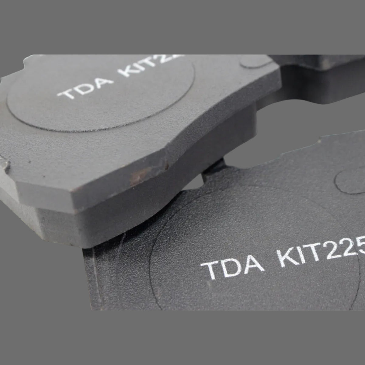 Air Disc Brake Pad Kit KIT2252L2CG for Freightliner Cascadia Kenworth Peterbilt Volvo